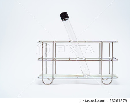 Empty test tube in rack 58261879