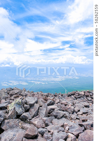 Spring Yatsugatake mountain climbing: Scenery of the summit of Mt. Spring Yatsugatake mountain climbing: Scenery of the summit of Mt. 58262559