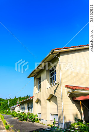 Karatsu City Itsuki Elementary School Seto Kiba Branch School Closed Historical Record [Karatsu City, Saga Prefecture] 58262931