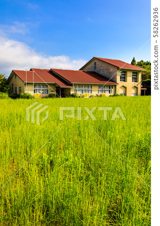 Karatsu City Itsuki Elementary School Seto Kiba Branch School Closed Historical Record [Karatsu City, Saga Prefecture] 58262936