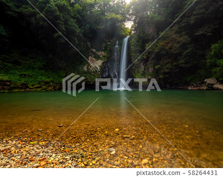 Hakkō Waterfall 58264431