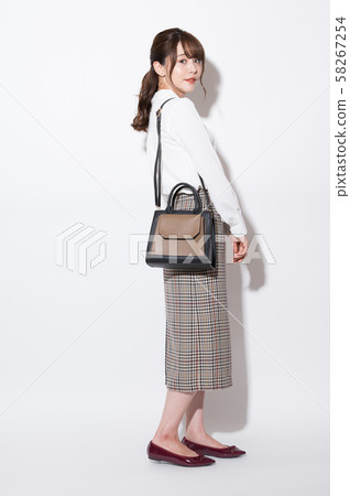 女性肖像 女性肖像 58267254