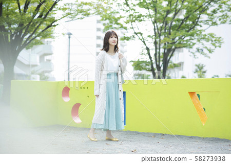 女士公園漫步 58273938