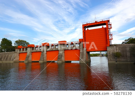 Former Iwatsuki Sluice (Akamizu Gate) Arakawa Floodway 58278130