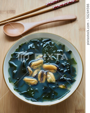 韓國菜貽貝海帶湯 韓國菜貽貝海帶湯 58284566