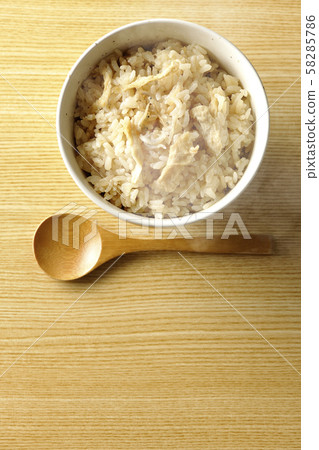 Freshly cooked rice 58285786