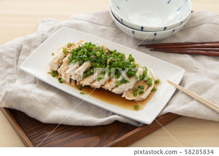 Drooled chicken Drooled chicken 58285834