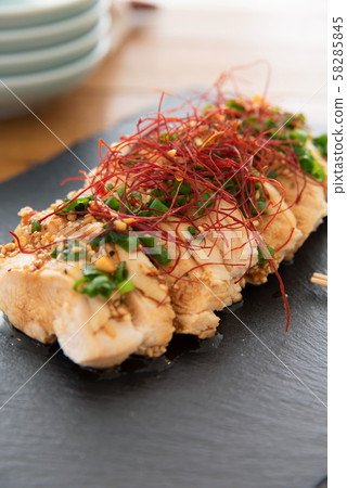 Drooled chicken Drooled chicken 58285845