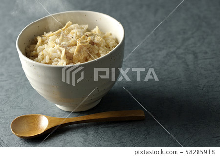 現煮米飯 58285918