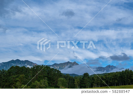 山的天空 山的天空 58288547