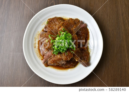 磨碎的牛排 58289140