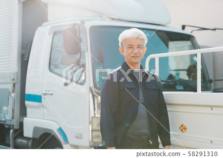 truck driver, senior, male 58291310