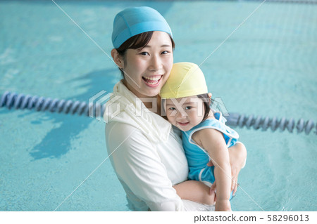 person, mam, mother 58296013