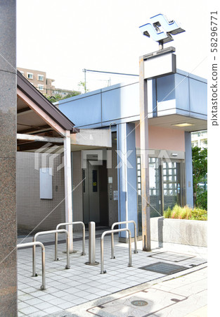 Safety pole 58296771