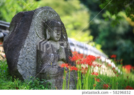 Flower Angel, Landscape of Temple 58296832