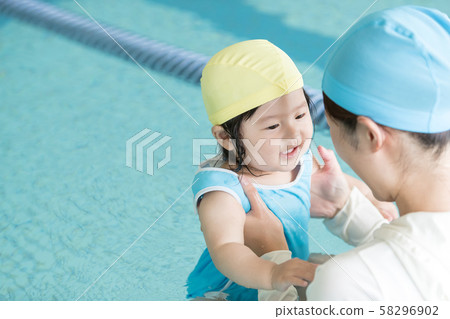 infant swimming, parenthood, parent and child 58296902