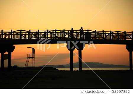 Beautiful scenery, sunset scenery, silhouette 58297832