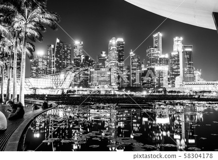 Singapore Marina Bay night view monochrome Singapore Marina Bay night view monochrome 58304178