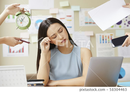 女性生意 58304463
