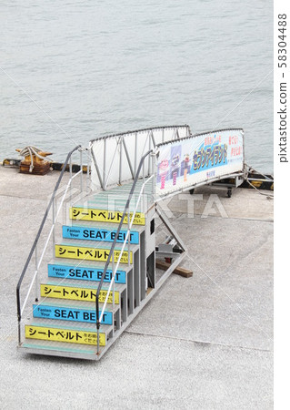 Boarding bridge for boarding a ship Boarding bridge for boarding a ship 58304488