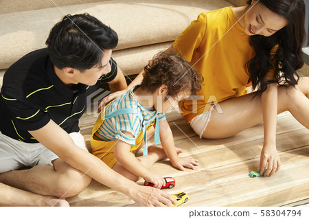 Family lifestyle toy play 58304794