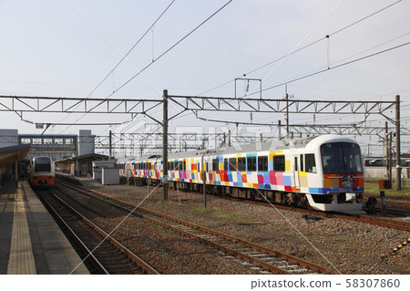 Near the end, the high-speed glittering issue (Sakata Station) 58307860