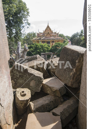 CAMBODIA BATTAMBANG WAT EK PHNOM TEMPLE 58308601