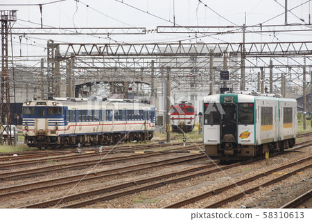 Rikuu Nishi Line Kiha 110 currently in detention at Sakata 58310613