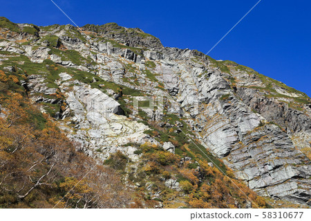 Kitadake Buttress Autumn Leaves Kitadake Buttress Autumn Leaves 58310677