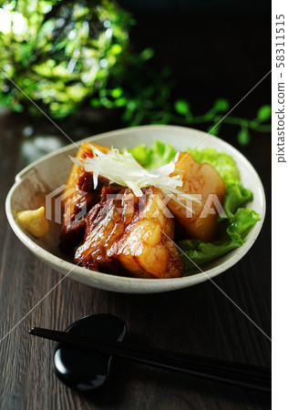 Pork belly boiled 58311515