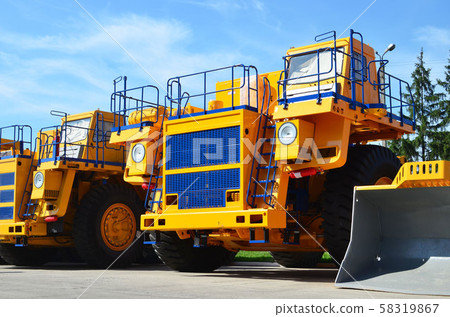 Heavy-duty trucks warehouse at autoworks.  58319867