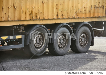 Cargo Truck Detail 58322207