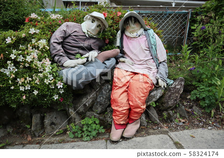 稻草人的稻草人 58324174