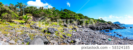 Abunze lava coast panorama [Goto City, Nagasaki Prefecture] 58324185