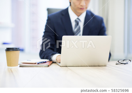 一名商人 一名商人 58325696