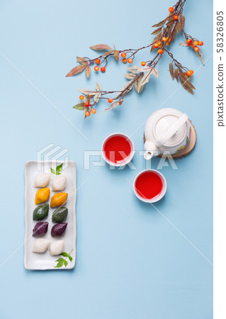 Concept of Korean traditional objects, wrapping cloth and refreshments. 032 Concept of Korean traditional objects, wrapping cloth and refreshments. 032 58326805