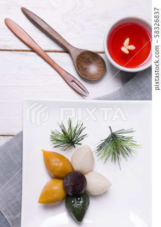 Concept of Korean traditional objects, wrapping cloth and refreshments. 013 Concept of Korean traditional objects, wrapping cloth and refreshments. 013 58326837