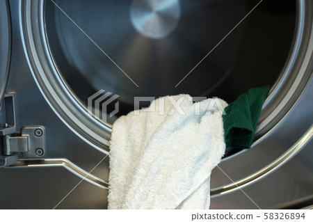 Single life concept, washing machines at laundromat 171 Single life concept, washing machines at laundromat 171 58326894
