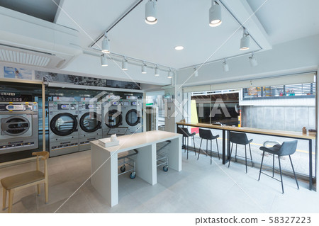 Single life concept, washing machines at laundromat 031 Single life concept, washing machines at laundromat 031 58327223