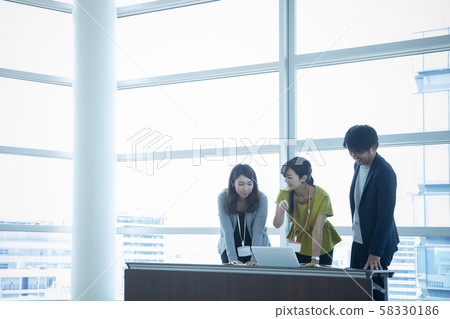 商業形象塔樓 商業形象塔樓 58330186