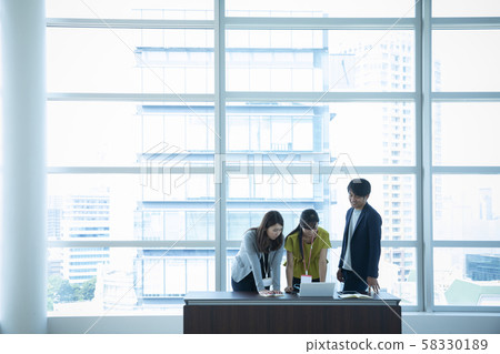 商業形象塔樓 58330189