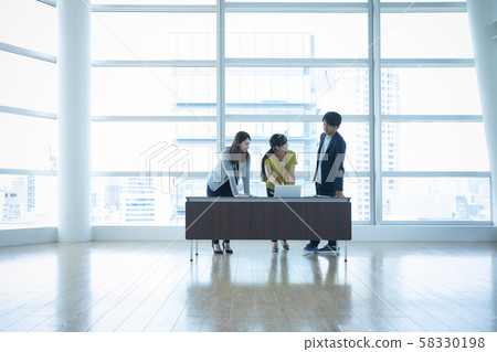 商業形象塔樓 58330198