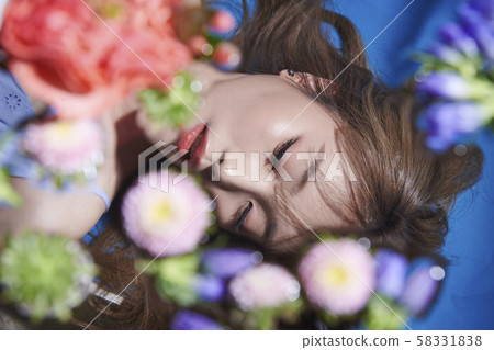 Female beauty flower 58331838