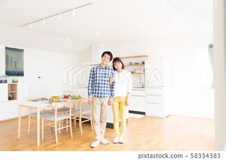 Married couple, living dining, good friends Married couple, living dining, good friends 58334383