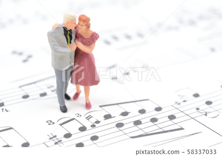 樂譜和人 58337033