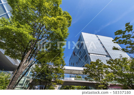 Kitasenju Station East Exit 58337180