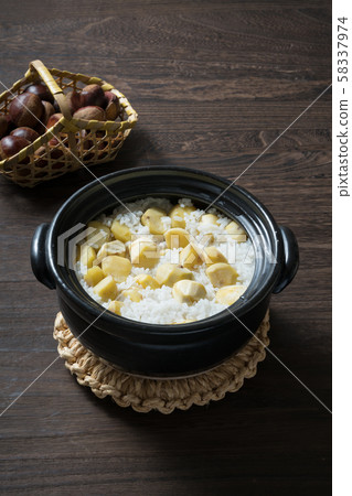 Chestnut rice Chestnut rice 58337974
