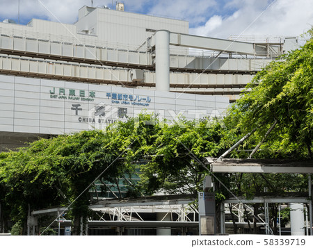 JR Chiba Station East Exit 58339719