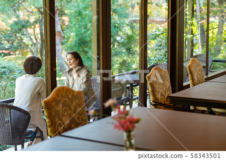 女，秋，秋 58343501