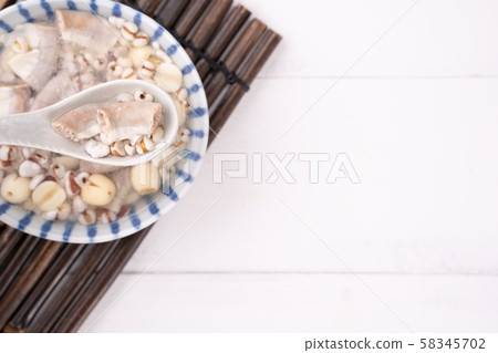 台灣四藥草湯台灣四藥草湯Motsu Yakuzen湯 台灣四藥草湯台灣四藥草湯Motsu Yakuzen湯 58345702